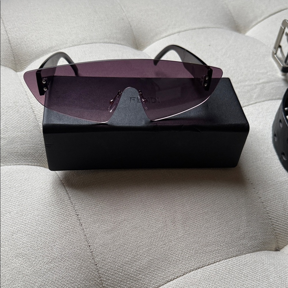 Source Unknown Dark Purple Sunglasses